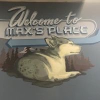 Max's Place inside