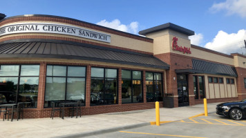 Chick-fil-a outside