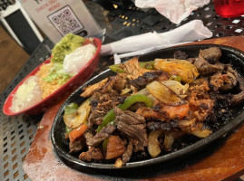 El Taco Azteca food