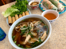 Vietnamese Chinese Noodle House food
