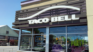 Taco Bell outside