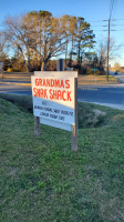 Grandma's Snack Shack outside