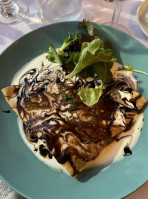 Planchette Bistro And Creperie food