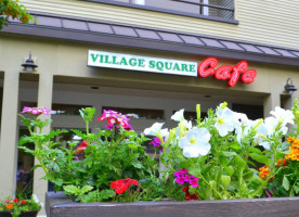 Village Square Cafe outside