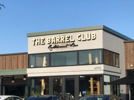 Barrelclub Restaurant outside