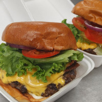 Burgers Near Me, Llc food