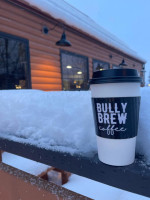 Bully Brew Coffee House East Grand Forks outside