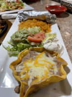 Los Primos Mexican food