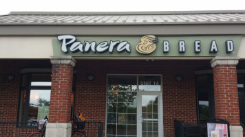 Panera Bread outside