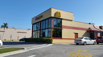 Mcdonald's outside