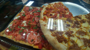 Abeetza Pizza food