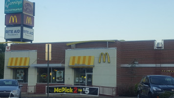 Mcdonald's food