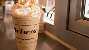 Ellianos Coffee Co food