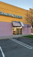 Panera Bread outside