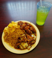 Yu's Chinese Cuisine food