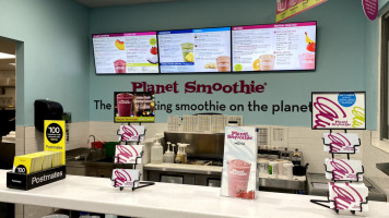 Planet Smoothie food