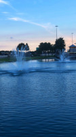 The Pub Fountains food