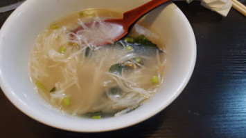 Pho D'lite food