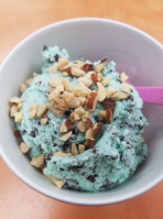 Baskin-robbins food