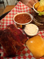 Dickey's Barbecue Pit food