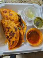 Pupusas Express inside