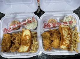 Raising Cane's Chicken Fingers food