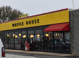 Waffle House outside