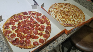 Little Caesars Pizza food