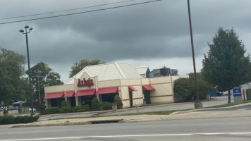 Arby's outside