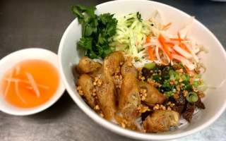 Saigon Flavor food