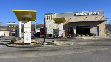 Mcdonald's outside