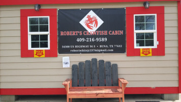 Robert's Crawfish Cabin outside