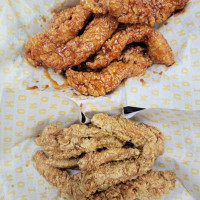 Kiri Kiri Korean Fried Chicken food