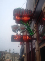 Divino Wine & Dine food