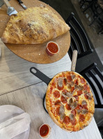 900 Degrees Woodfired Pizza At Wiregrass food