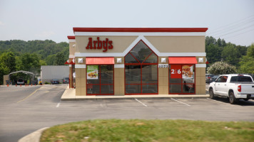 Arby's outside