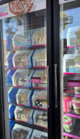 Baskin-robbins outside