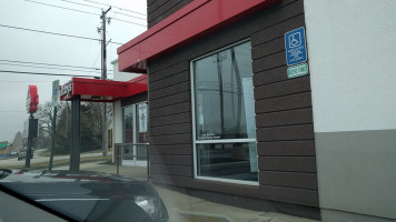 Arby's outside