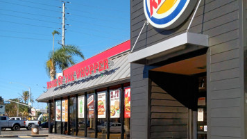 Burger King outside