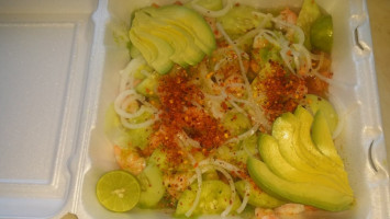 Mariscos Apatzingan Seafood Truck food