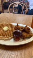 Roscoe's House Of Chicken And Waffles (manchester Main) food