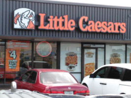 Little Caesars Pizza In Aust food