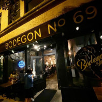 Bodegon No 69 food