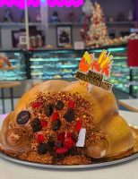 Vegas Bakery food