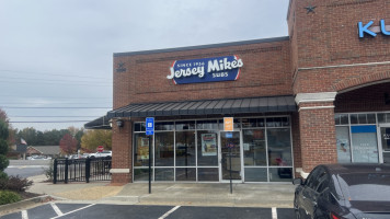 Jersey Mike's outside