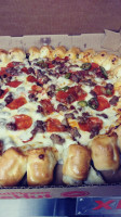 Pizza Hut food