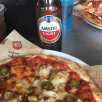 Mod Pizza food