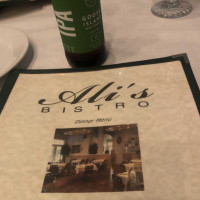 Ali's Bistro food