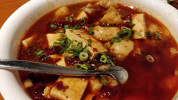 Bā Guó Yǎn Yì food