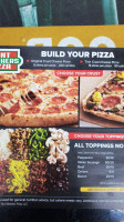 Huntbrothers Pizza food